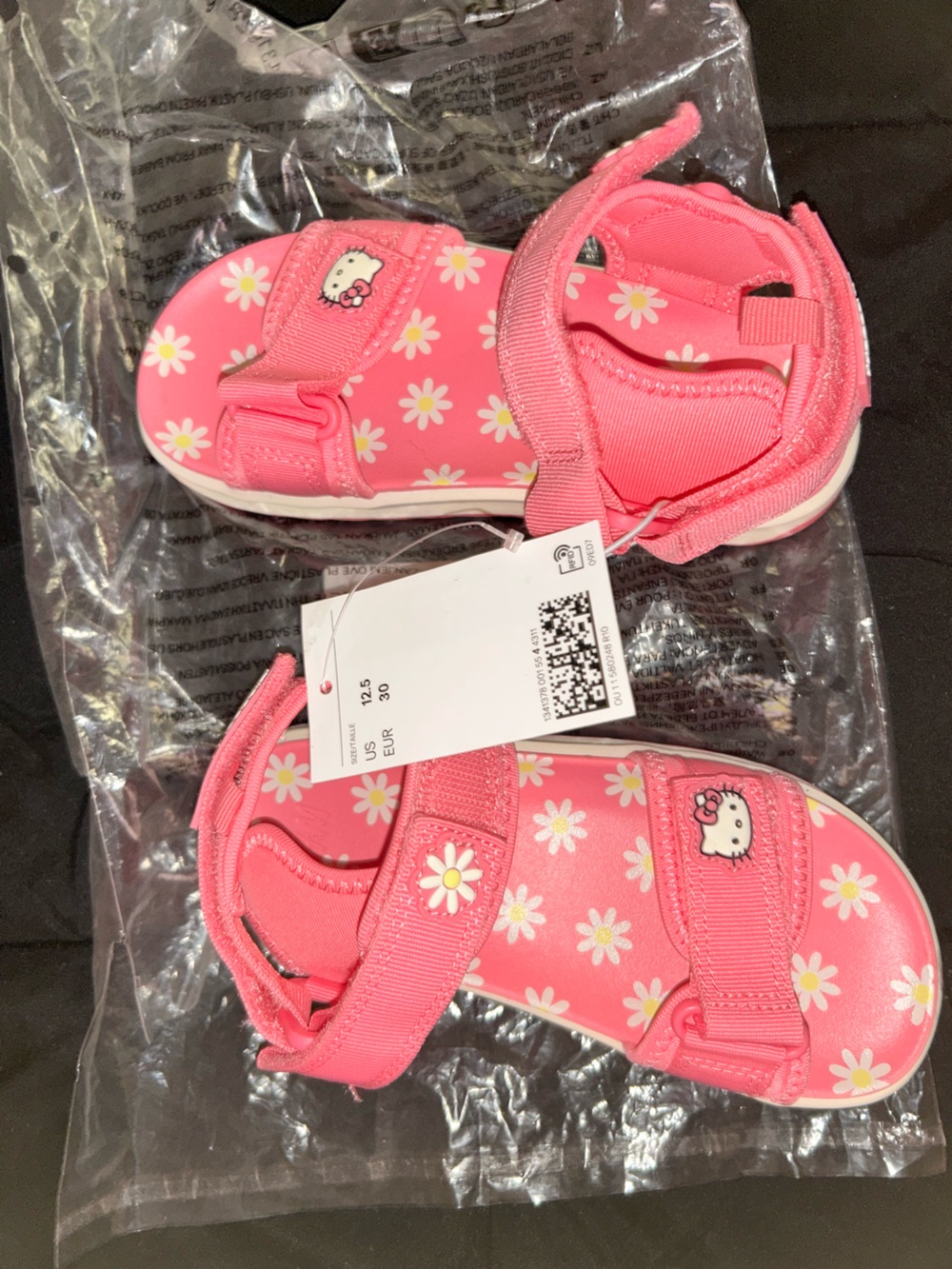 Hello Kitty Pink Daisy Strap Sandals for Kids